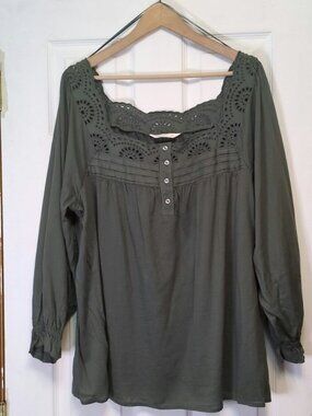 LC Lauren Conrad Boho Eyelet Lace Peasant Blouse Olive Green Plus Size 1X Mori